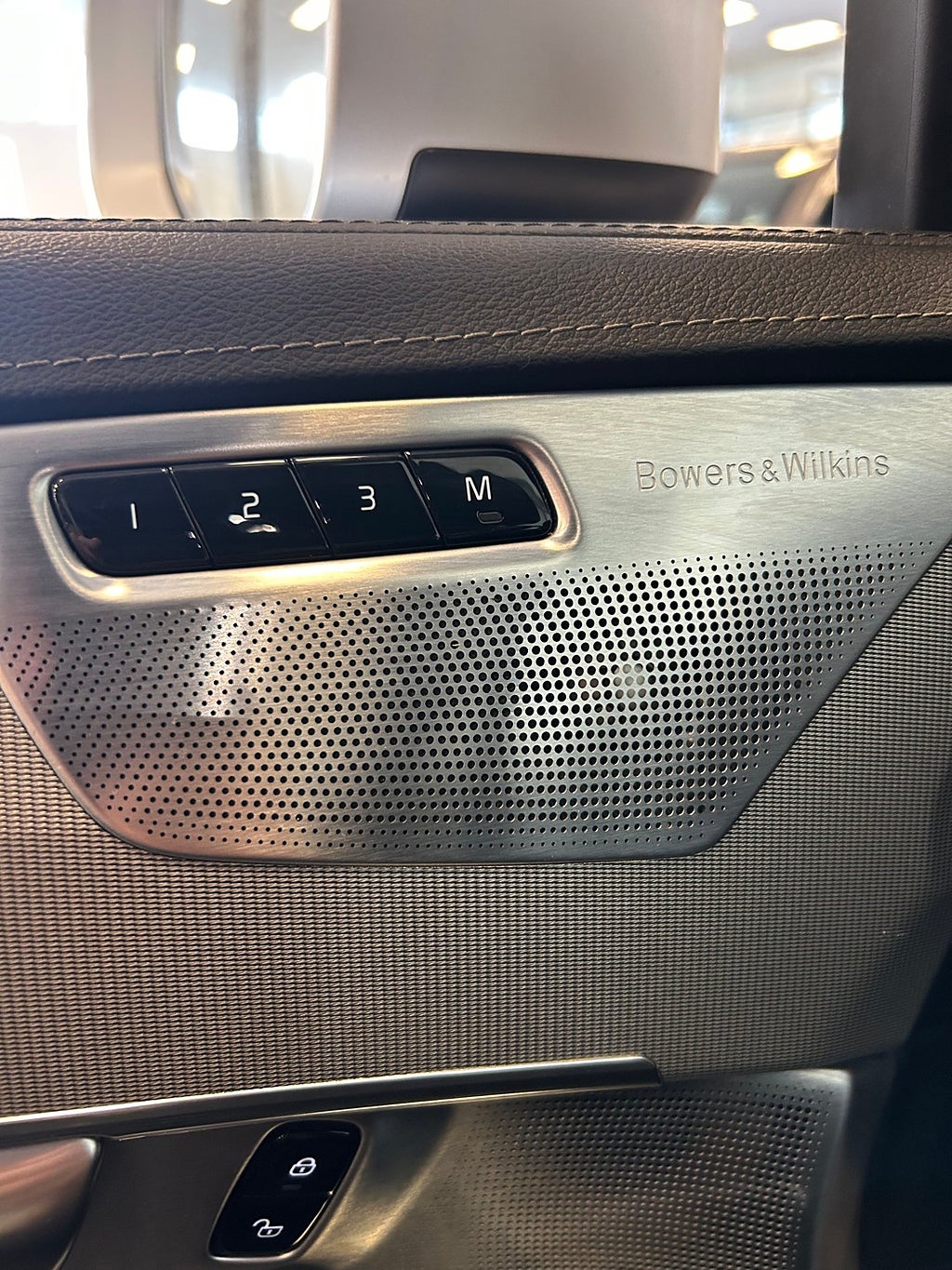 Volvo XC90 2019 - miniatyr 28