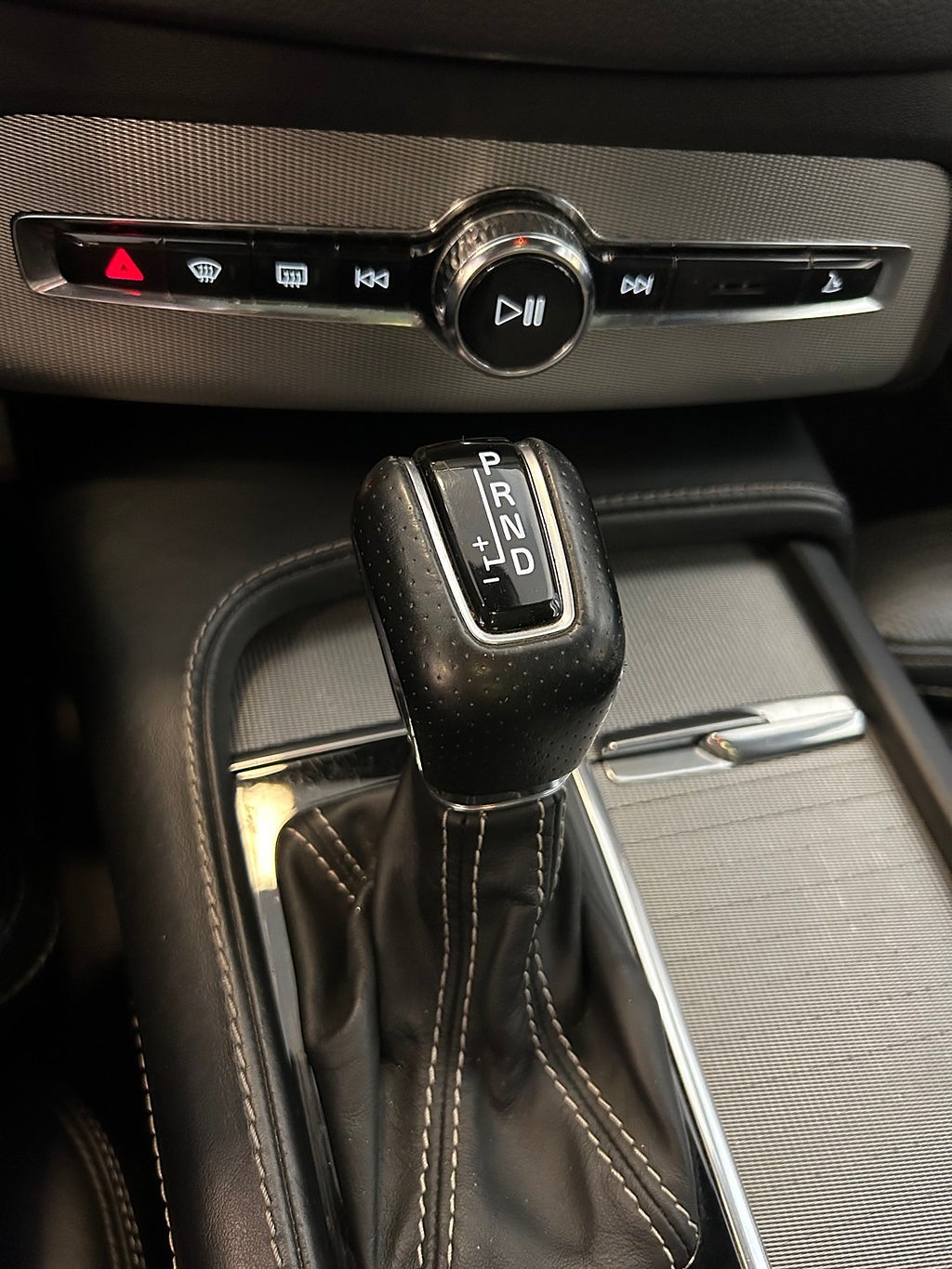 Volvo XC90 2019 - miniatyr 29