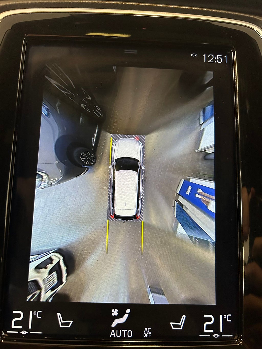 Volvo XC90 2019 - miniatyr 35
