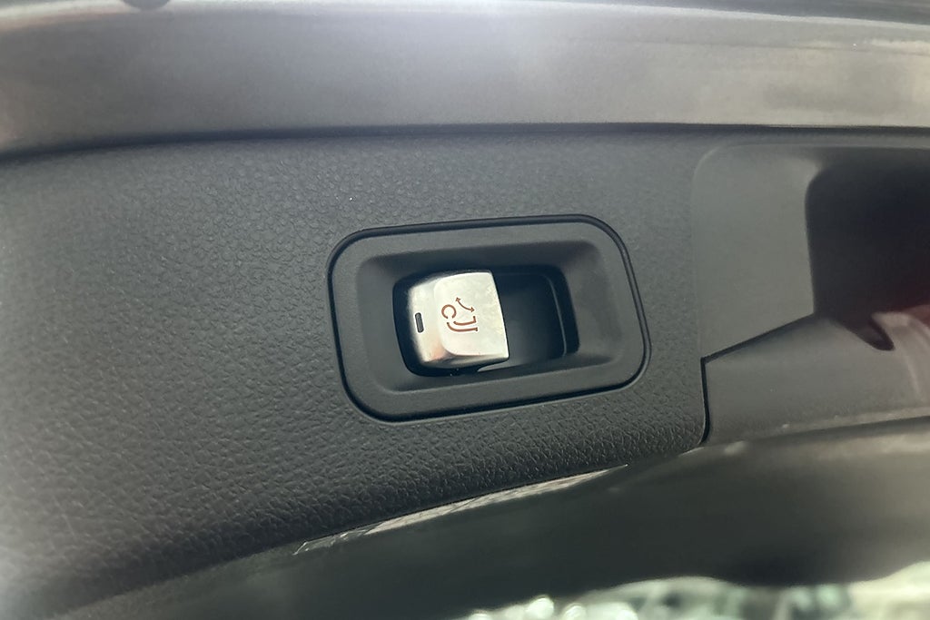 Mercedes-Benz C 2020 - miniatyr 27