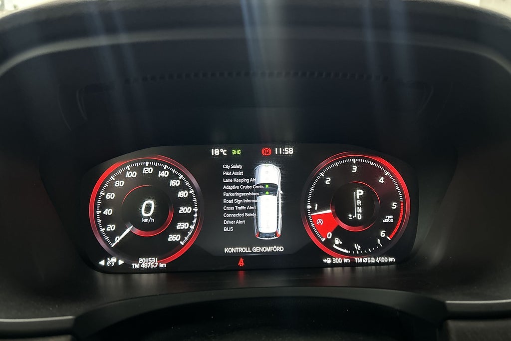 Volvo V90 Cross Country 2018 - miniatyr 11
