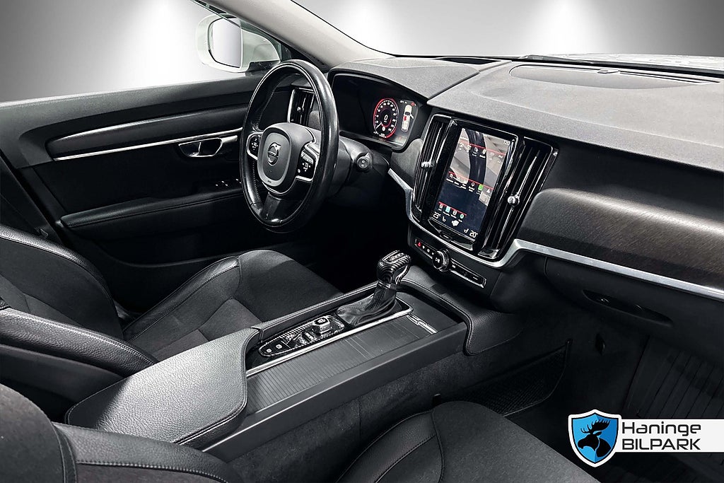 Volvo V90 Cross Country 2018 - miniatyr 18