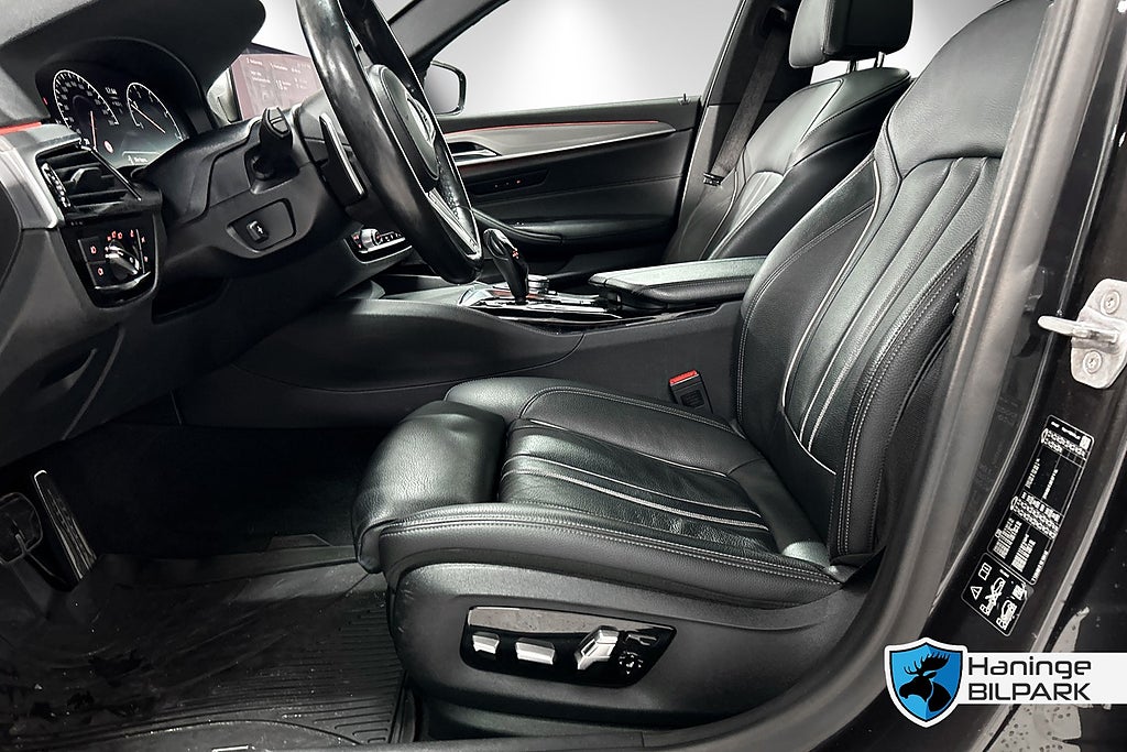 BMW 520d 2019 - miniatyr 14