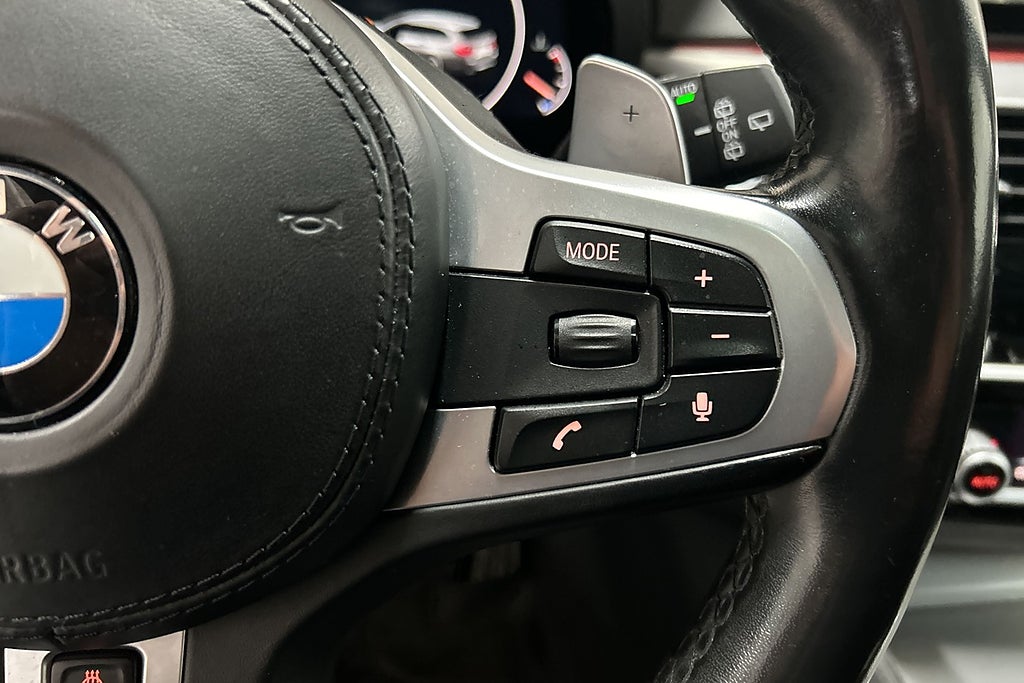 BMW 520d 2019 - miniatyr 25