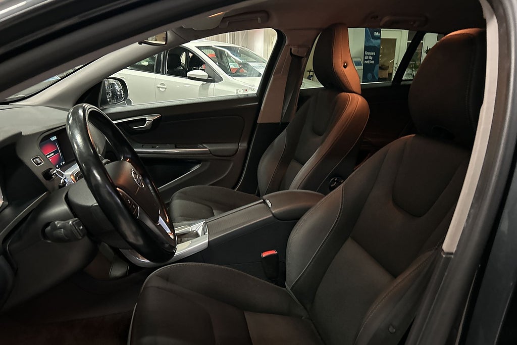 Volvo V60 2014 - miniatyr 11
