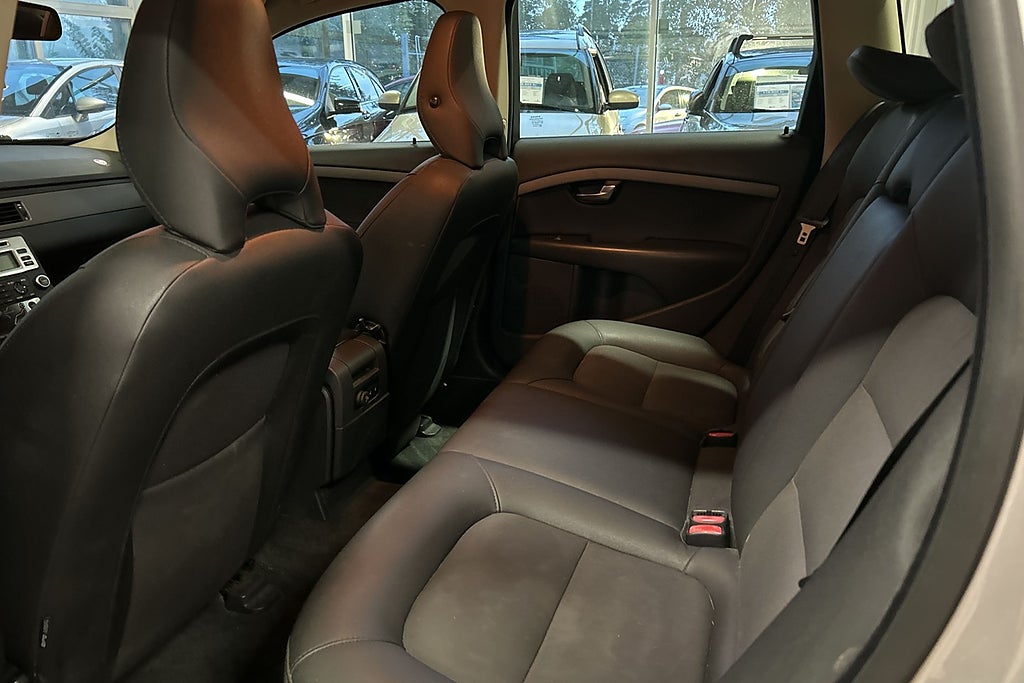 Volvo V70 2009 - miniatyr 12