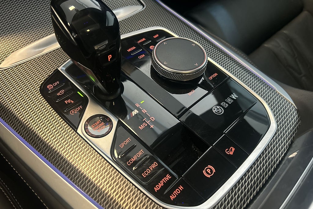BMW X5 M 2021 - miniatyr 16