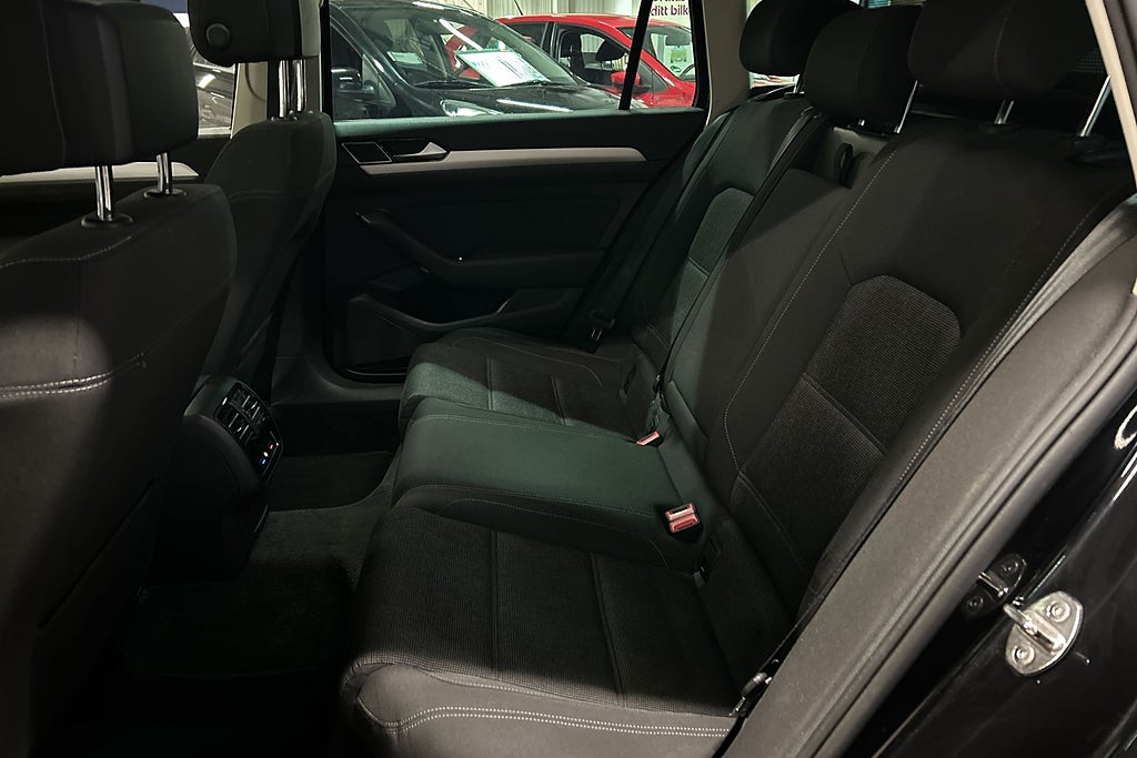 Volkswagen Passat 2017 - miniatyr 30
