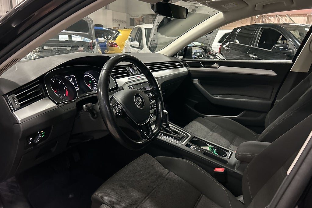 Volkswagen Passat 2017 - miniatyr 10