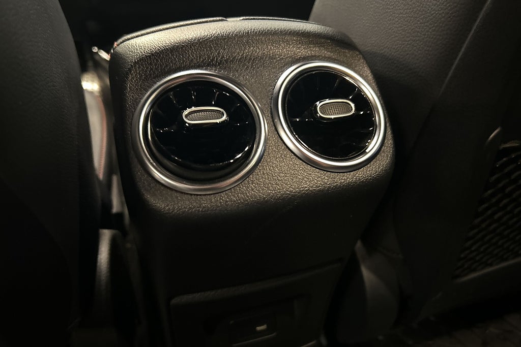 Mercedes-Benz A180 2022 - miniatyr 18