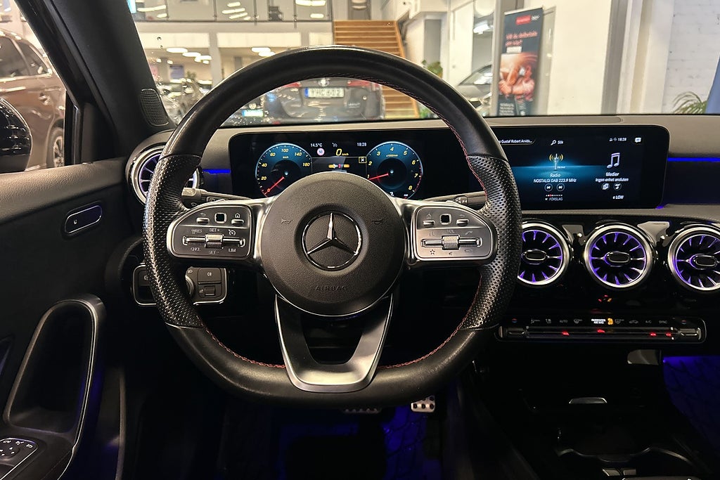 Mercedes-Benz A180 2022 - miniatyr 20