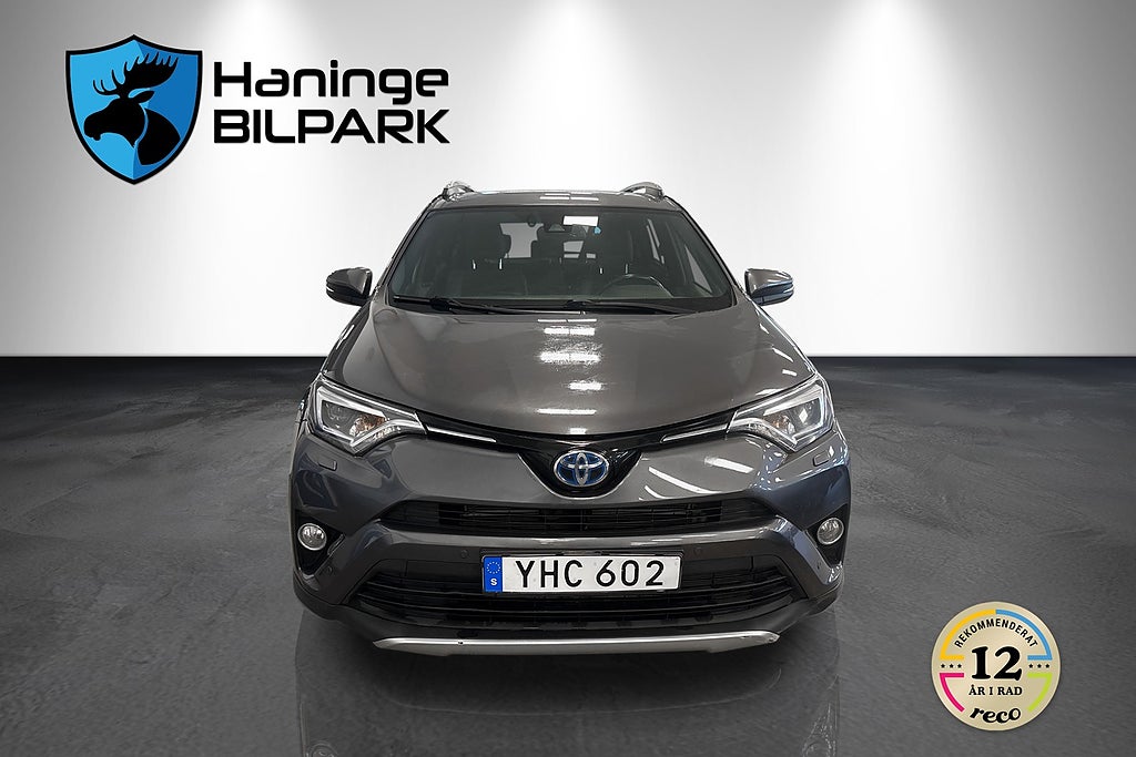Toyota RAV4 2016 - miniatyr 3