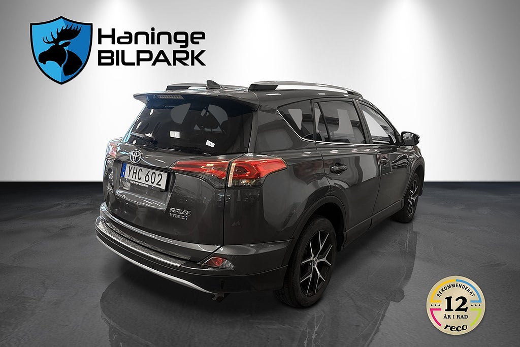 Toyota RAV4 2016 - miniatyr 6