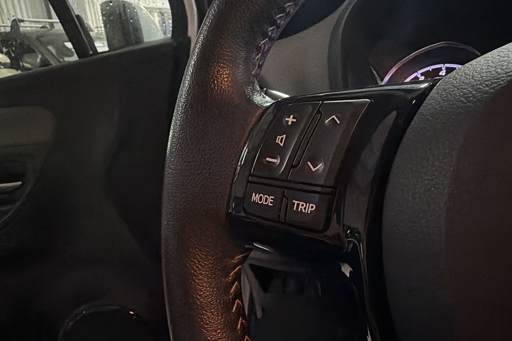 Toyota Yaris 2018 - miniatyr 15