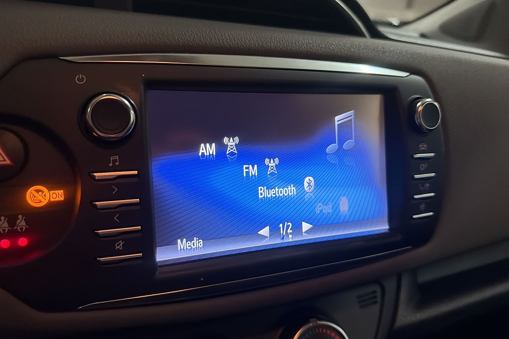 Toyota Yaris 2018 - miniatyr 20