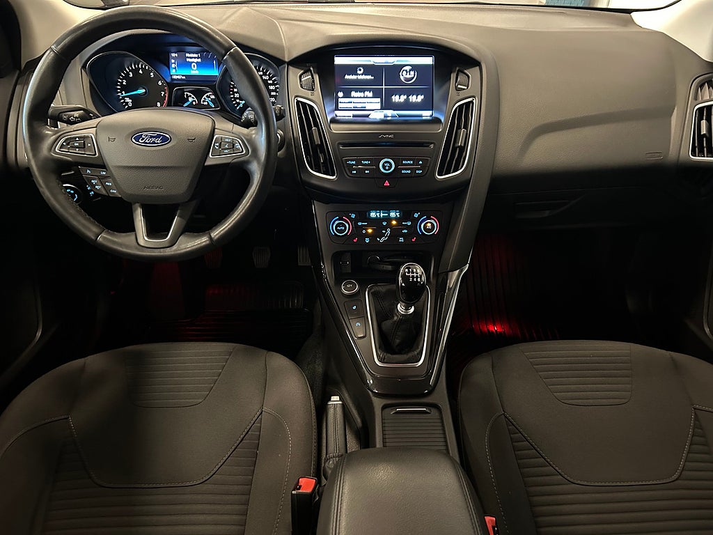 Ford Focus 2016 - miniatyr 13