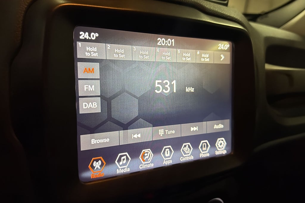 Jeep Renegade 2020 - miniatyr 16