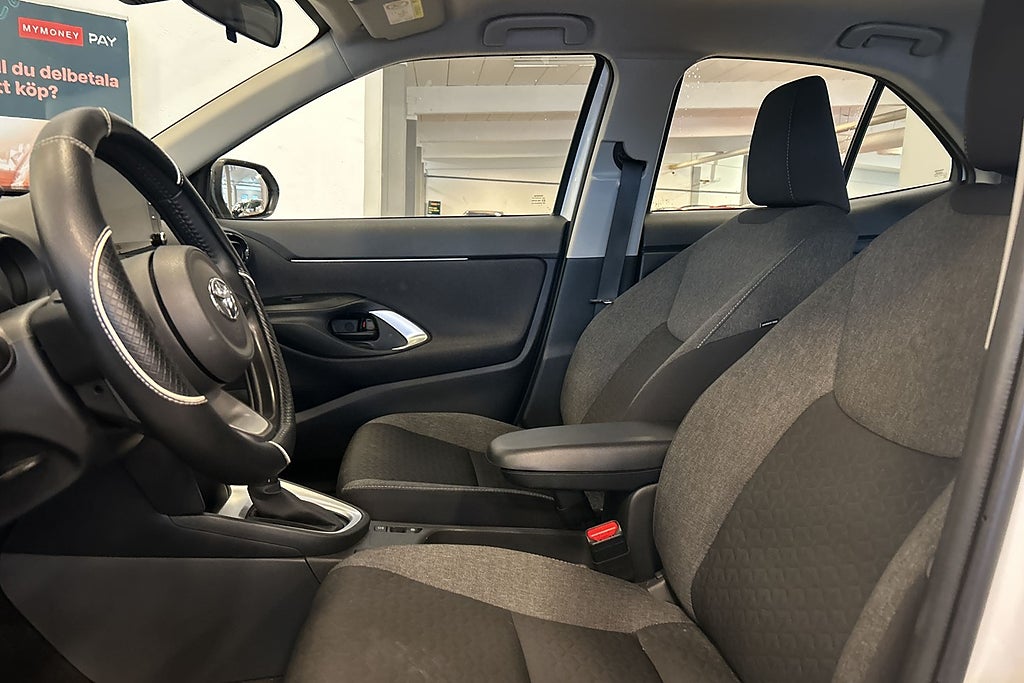 Toyota Yaris Cross 2023 - miniatyr 11