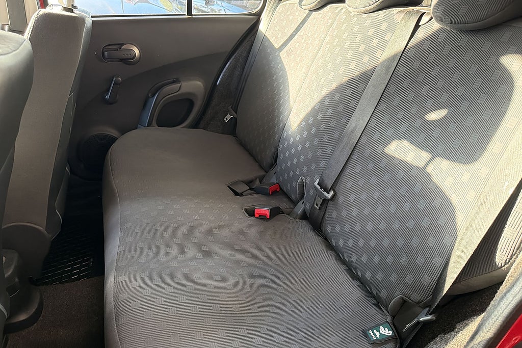 Nissan Micra 2004 - miniatyr 10