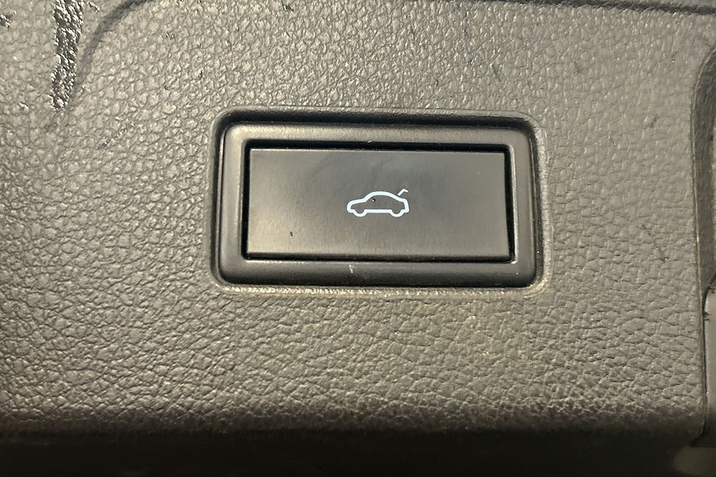 Volkswagen Passat 2019 - miniatyr 25