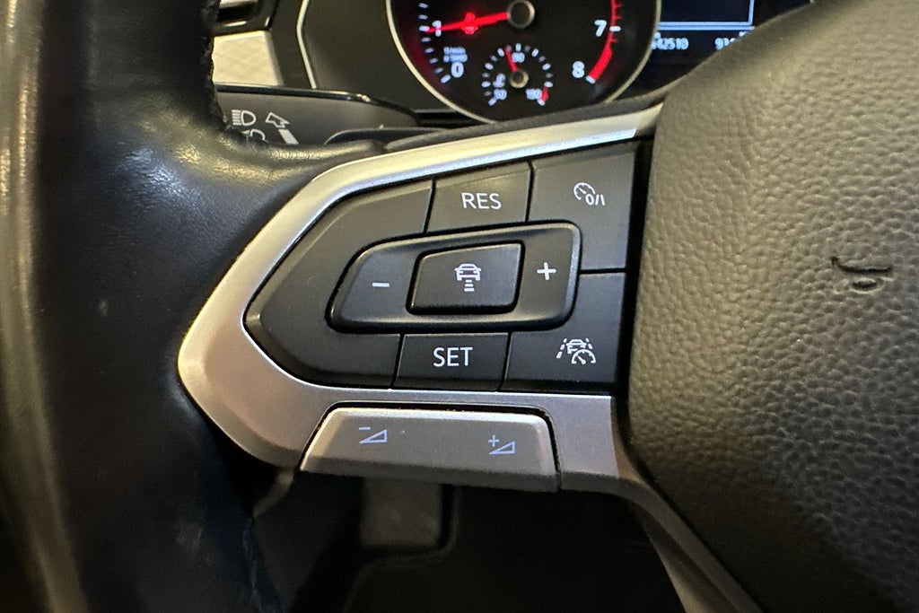 Volkswagen Passat 2020 - miniatyr 17