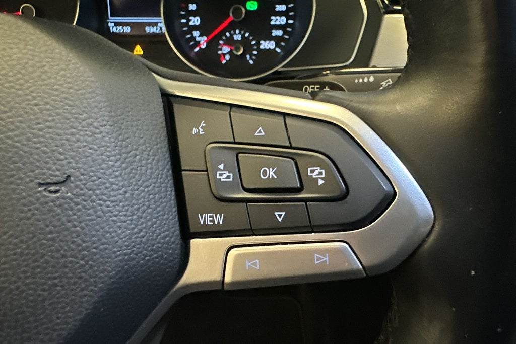 Volkswagen Passat 2020 - miniatyr 18