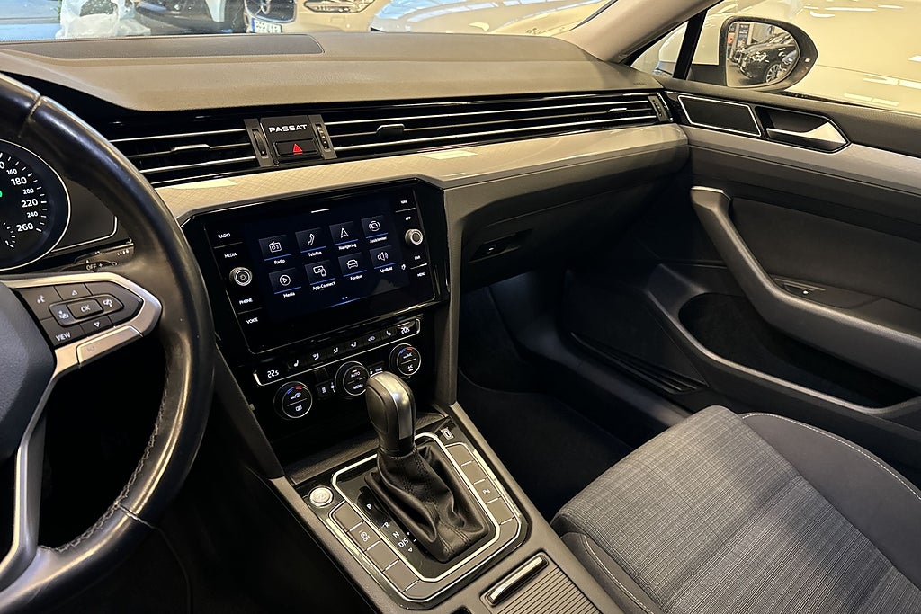 Volkswagen Passat 2020 - miniatyr 19