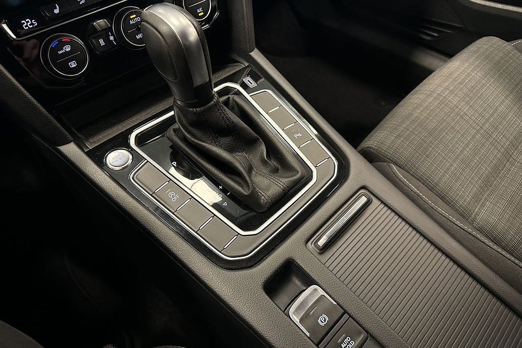 Volkswagen Passat 2020 - miniatyr 26
