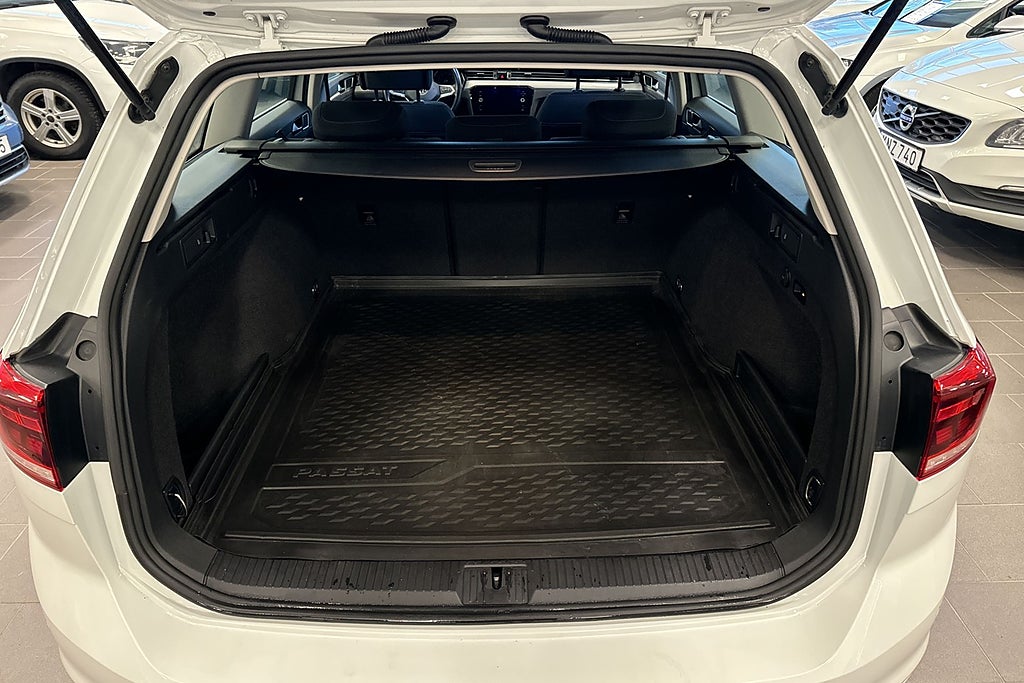 Volkswagen Passat 2020 - miniatyr 10