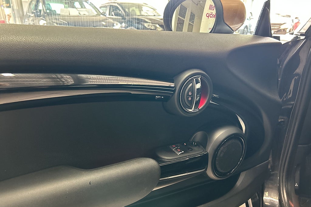 MINI Cooper 2020 - miniatyr 23