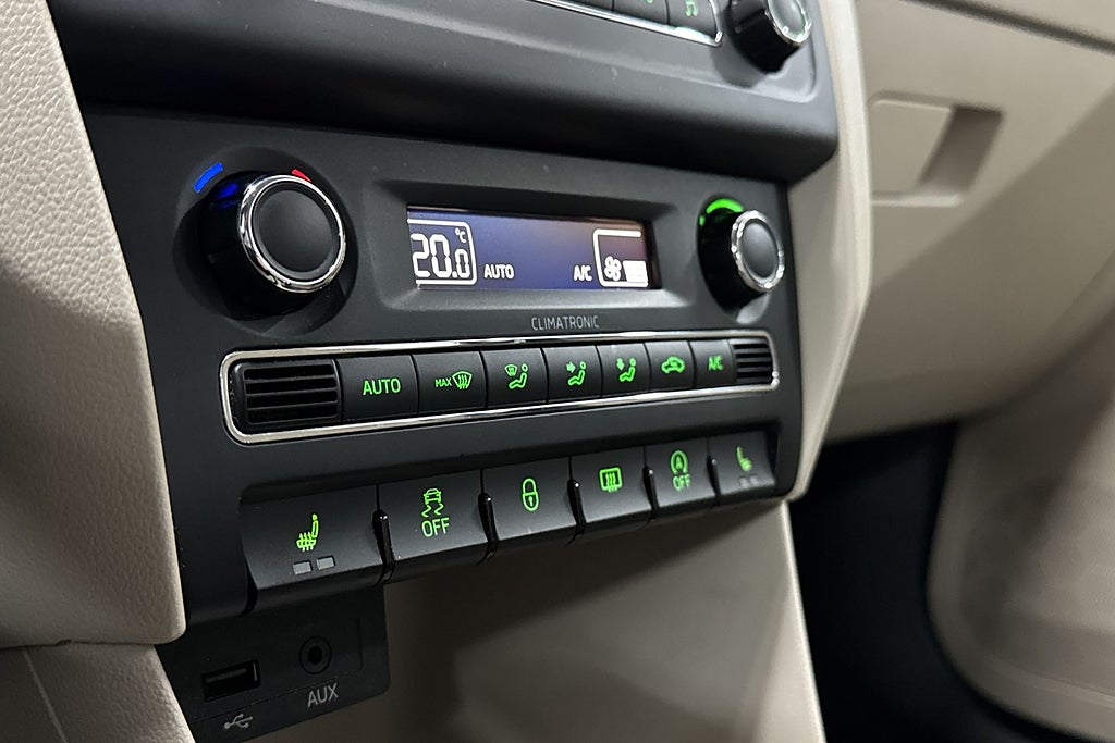 Skoda Rapid 2014 - miniatyr 20