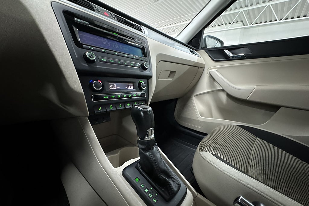 Skoda Rapid 2014 - miniatyr 22