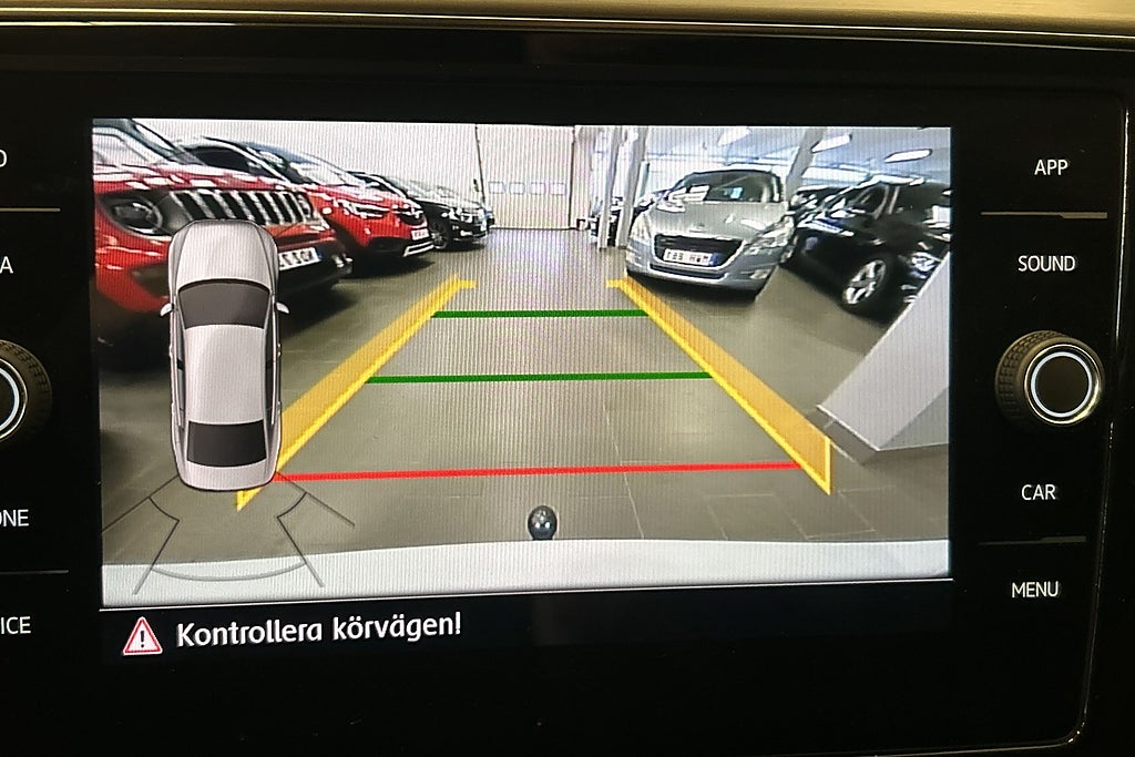 Volkswagen Passat 2018 - miniatyr 15