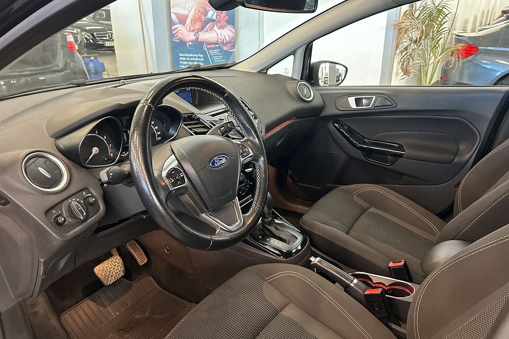 Ford Fiesta 2016 - miniatyr 11