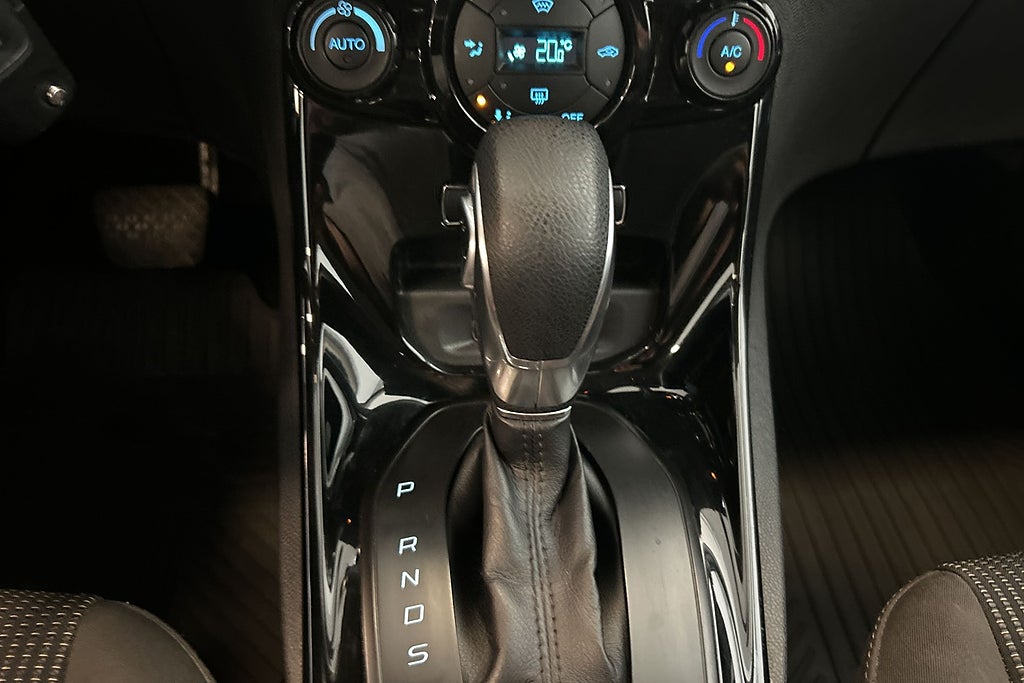 Ford Fiesta 2016 - miniatyr 17