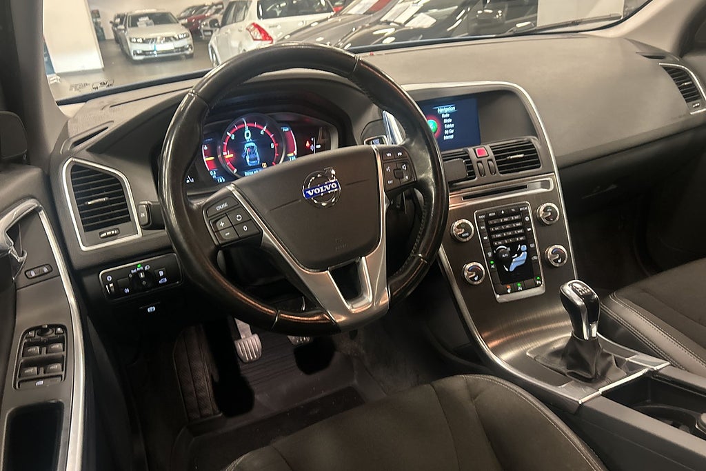Volvo XC60 2015 - miniatyr 13