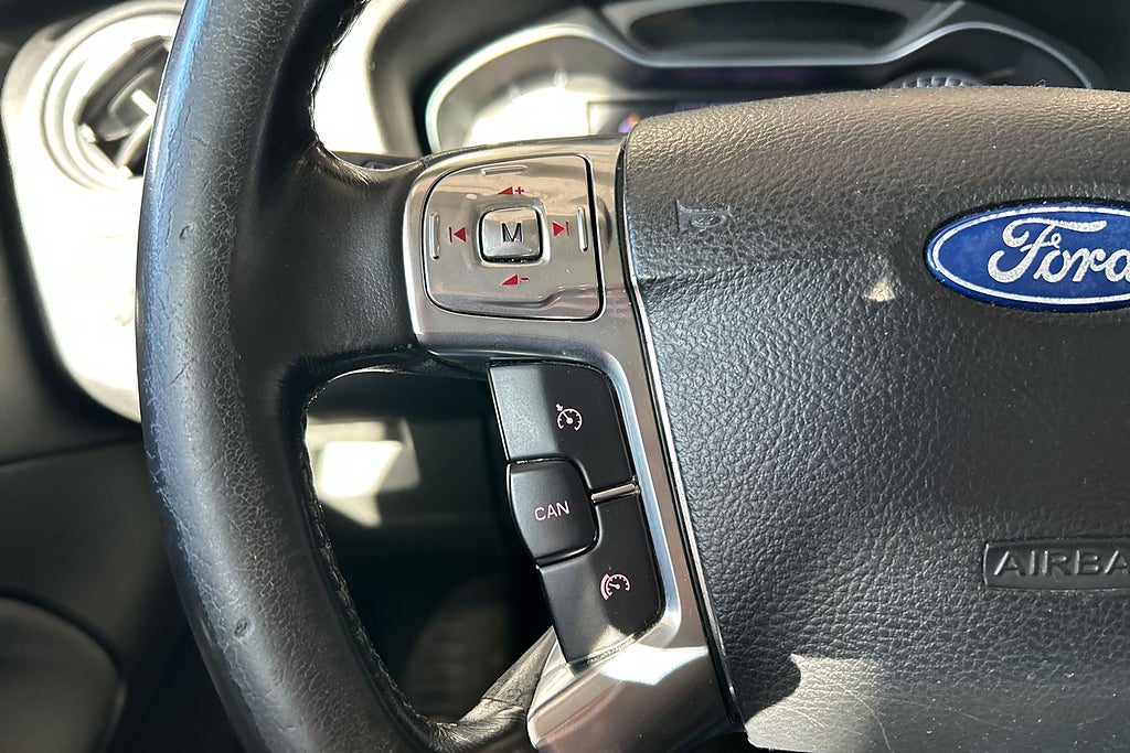 Ford Mondeo 2011 - miniatyr 18