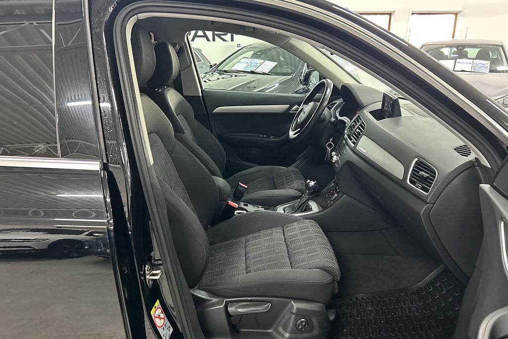 Audi Q3 2018 - miniatyr 22
