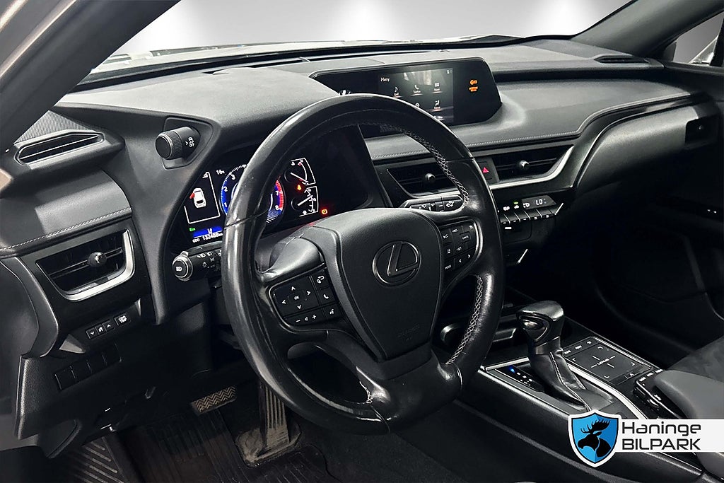 Lexus UX250H 2019 - miniatyr 21