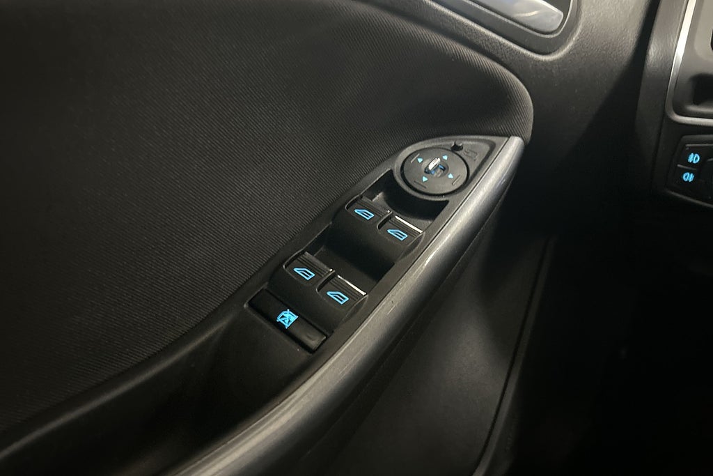 Ford Focus 2014 - miniatyr 25