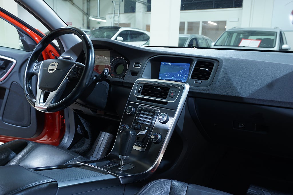 Volvo V60 2012 - miniatyr 8