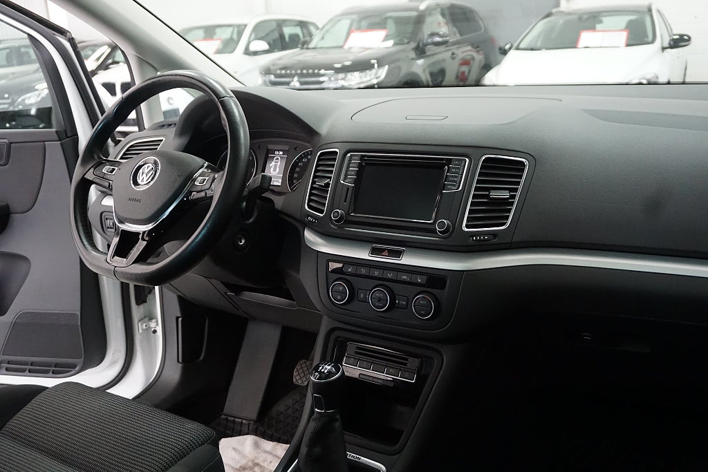 Volkswagen Sharan 2017 - miniatyr 25