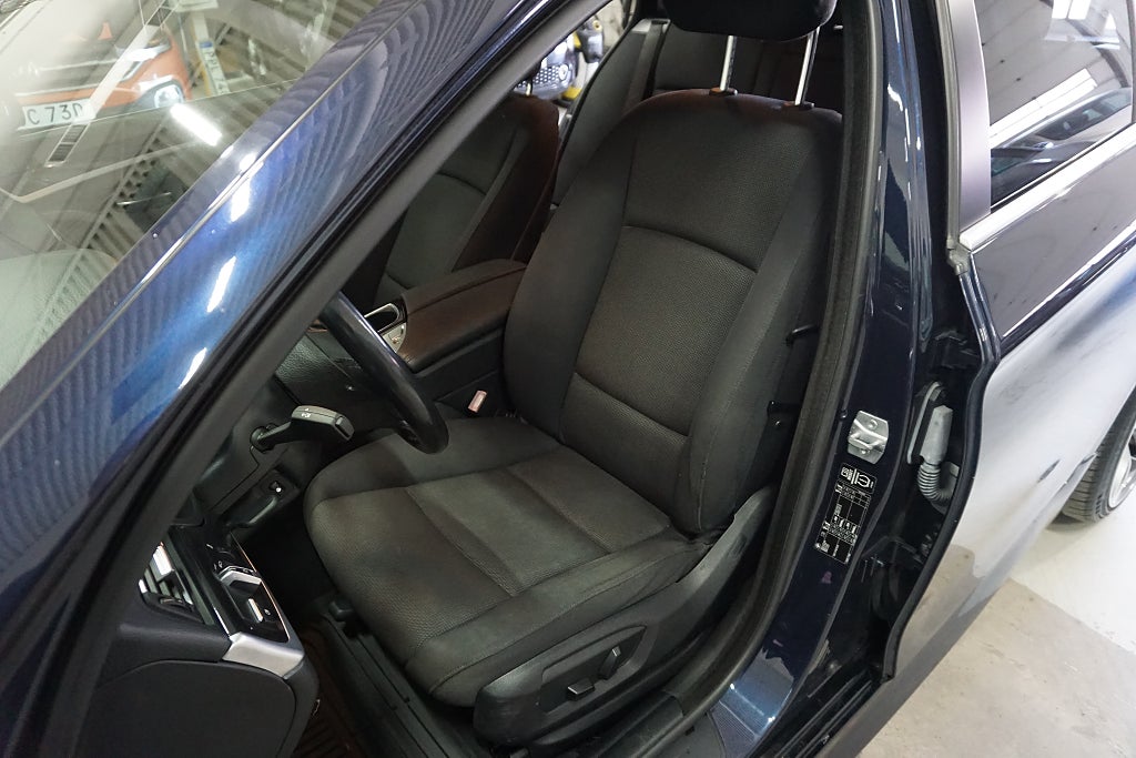 BMW 520 2015 - miniatyr 15