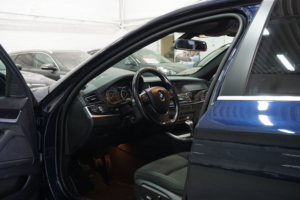 BMW 520 2015 - miniatyr 9