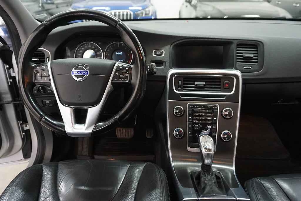 Volvo V60 2013 - miniatyr 12