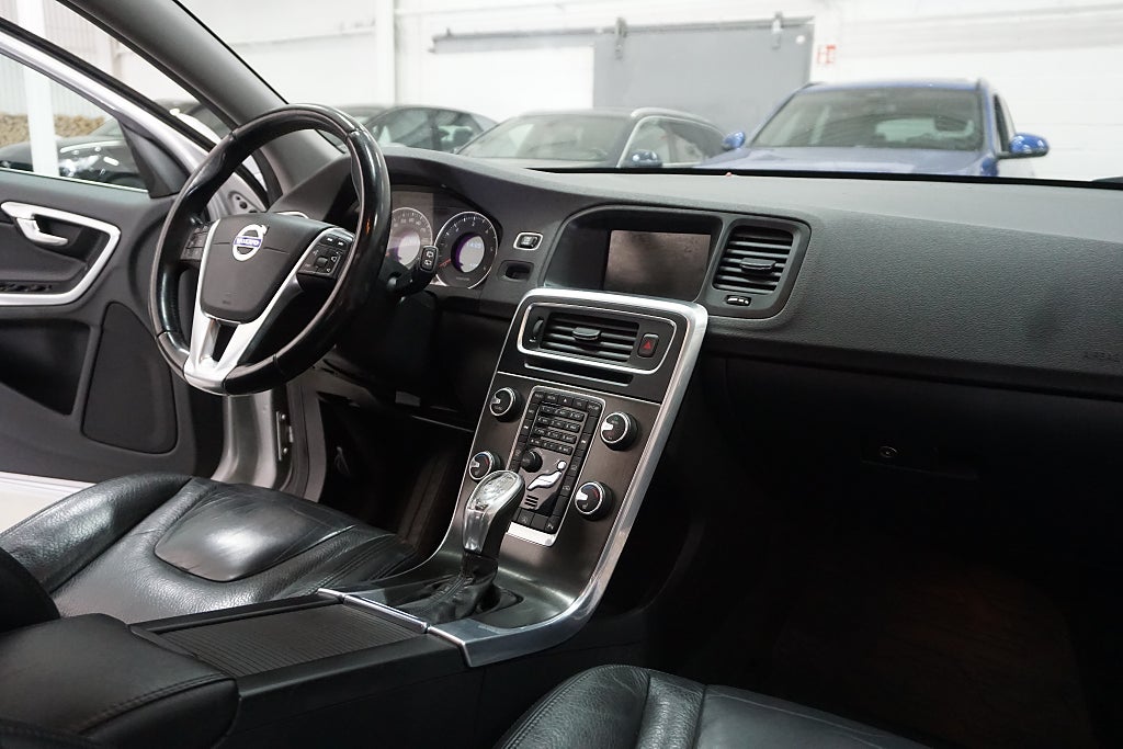 Volvo V60 2013 - miniatyr 22