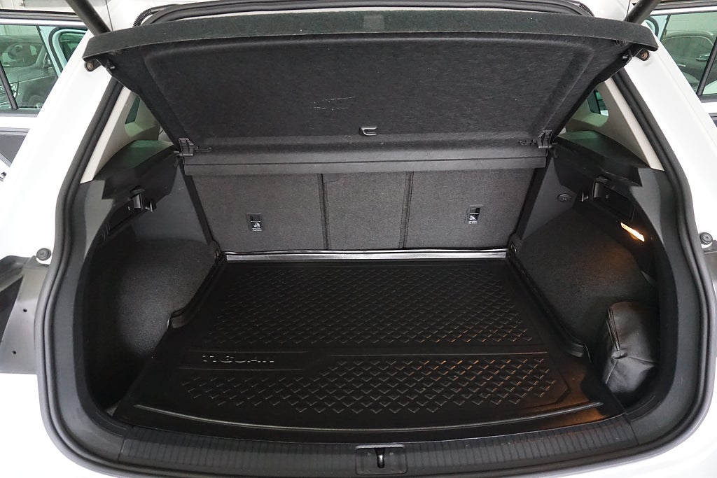 Volkswagen Tiguan 2019 - miniatyr 26
