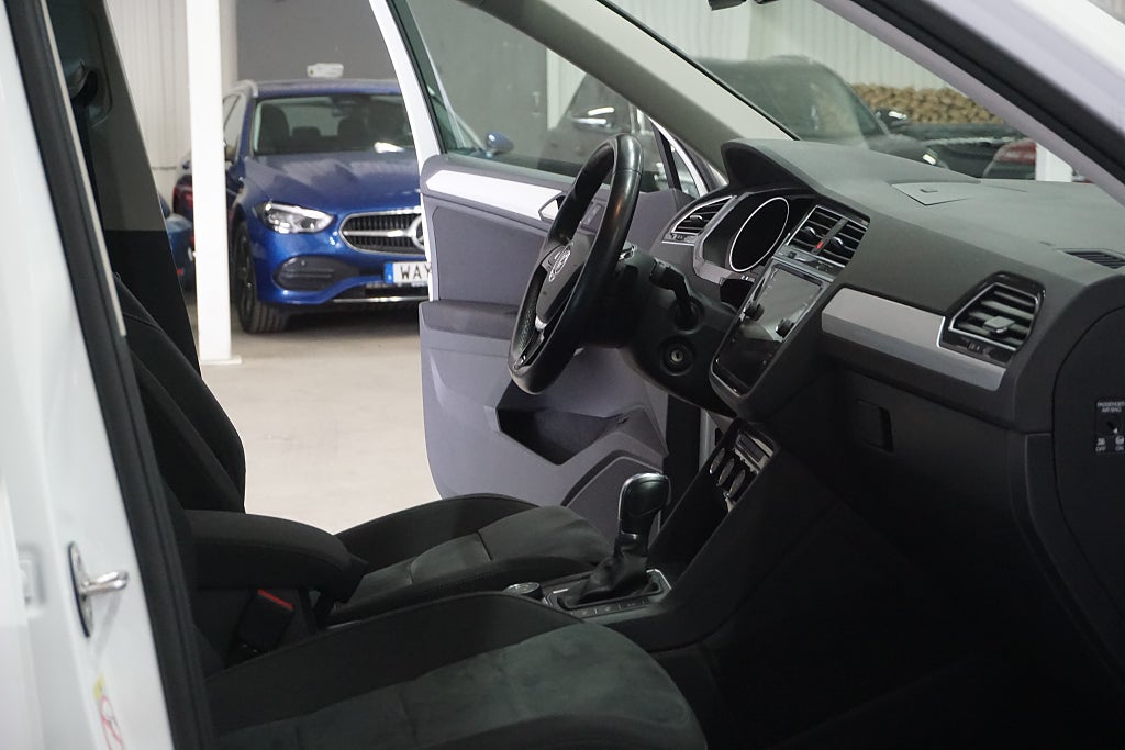 Volkswagen Tiguan 2019 - miniatyr 29