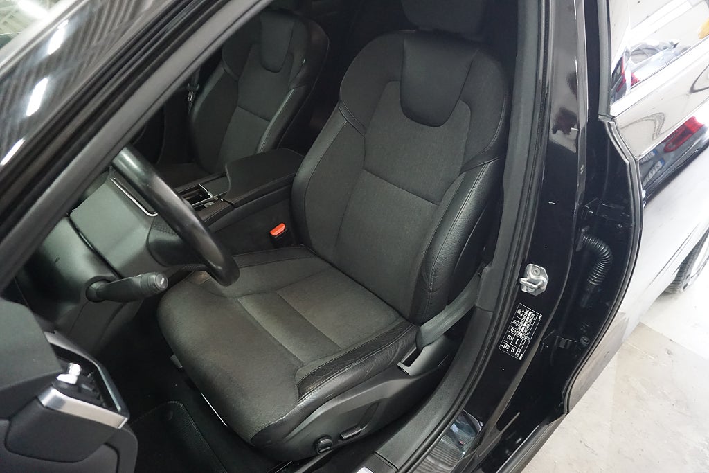 Volvo V90 2019 - miniatyr 18