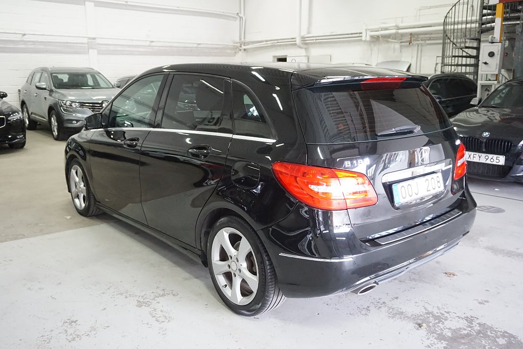 Mercedes-Benz B 2013 - miniatyr 3